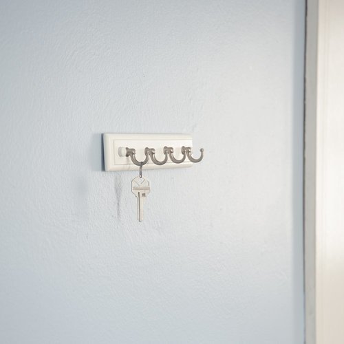 Hickory Hardware S058028WSN, Key Hook Rails 8 Inch Long Key Rack